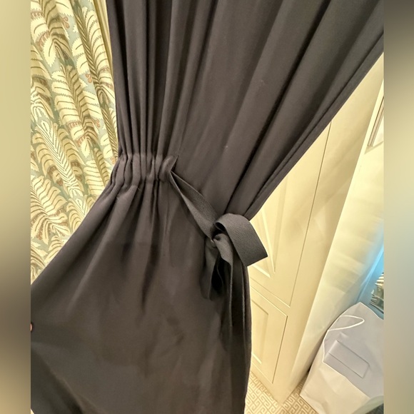 Vince Silk vneck sleeveless dress - Picture 3 of 4